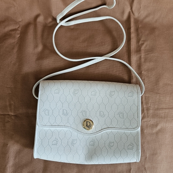 Women's Christian Dior White Leather Crossbody Bag  (Limited Edition) - Picture 3 of 16